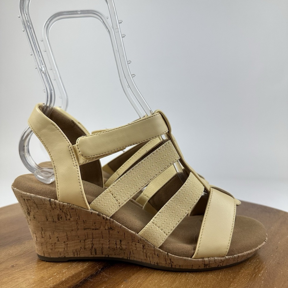 New Womens Rockport Blanca Yellow Strappy Faux Leather Wedge Sandals Size 7 M